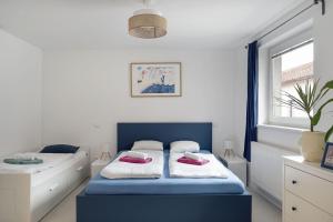 Calm studio near by Prague Castle - free parking