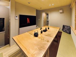 NEW Hotel Komugi Skytree - modern Japanese-style guesthouse near Asakusa & Skytree 3mins, whole house rental perfect for large groups up to 14pax