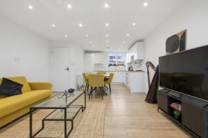 Cozy Nice View 4ppl 2Bed Flat Near River Walks St Katharine Docks BURR-86-Fred