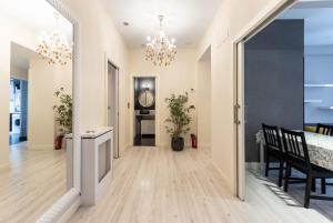 Bilbao Volantin II with jacuzzi by Aston Rentals