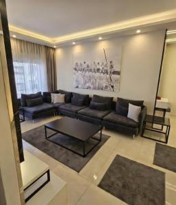 Luxury Fully Furnished Apartment for Rent