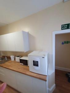 Mersey view Hotel & Pub