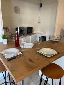 Coquet studio 10 min de Cannes