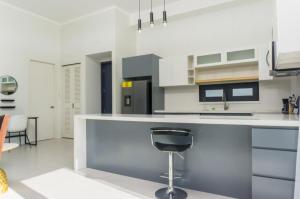 VIA Studio Apartments with pool in New Kingston