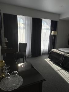 Optima Collection Bergshloss Rivne