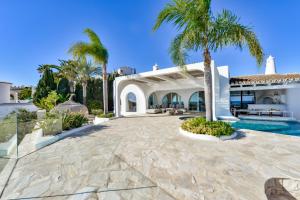 VERTIGO- Managed by Almarina