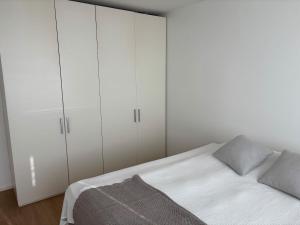 Oulu center spacious and quiet 2BR 88m2