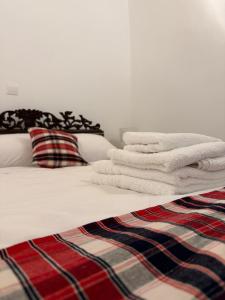 Cecilia Traditional House-Suites