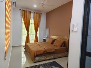 EL Homestay