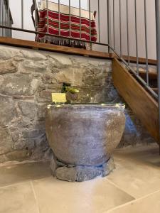 Cecilia Traditional House-Suites
