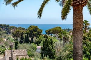 EL TORO - By Almarina Villas