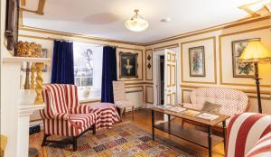 Thomas Telford Lettings - Luxurious Interiors and Seaviews