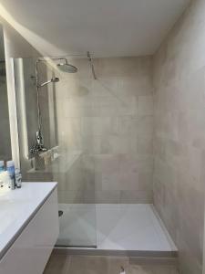 Estudio moderno em Faro