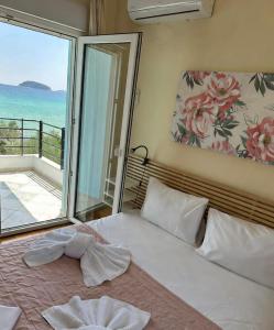 Azzuro View Villa beach front villa in Paleo Tsifliki