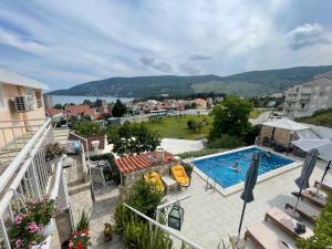 Sea & Pool Vacation Home