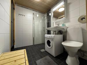 Arctic Loft with sauna walk to Pyha Slopes