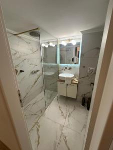 Acropolis Divine Penthouse