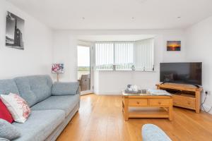 Karndu retreat Hayle overlooking the RSPB