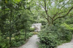 Cider Press St Austell with riverside garden
