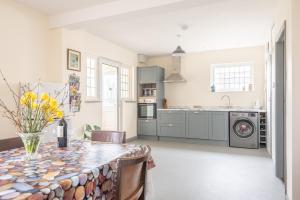 Daffy Down Dilly Wadebridge countryside views