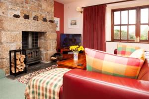 Tremerth Cottage Mousehole lovely country views