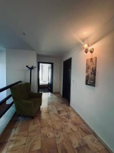 Vila Antanta Podu Cu Lanturi