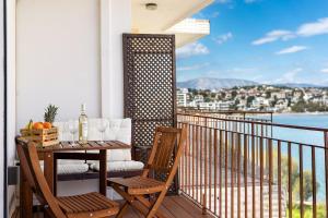 Ioli Seafront Hideaway by Porto Rafti Marina