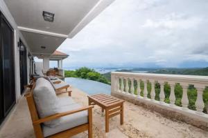 Vista Azul Oceanview Villa w Pool Lomas del Mar