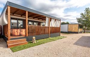 Beautiful Home In Privlaka