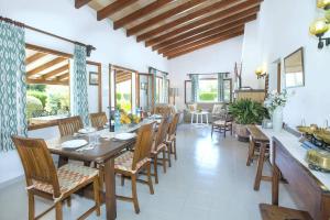 Villa Margalida II by Villa Plus