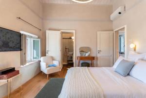 Luxury Villa in Val dOrcia Private Tuscan Oasis By TripCare