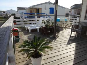 AIG 60 – Chalet individuel – Proche plage – Gruissan – 9 personnes