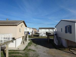 AIG 60 – Chalet individuel – Proche plage – Gruissan – 9 personnes