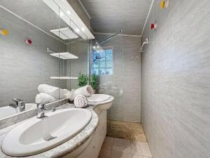 Holiday Home Les Rochers du Roi by Interhome