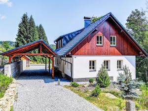 Holiday Home Zadov by Interhome