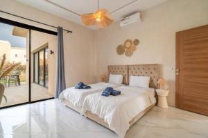 Soliville Luxury Oasis with Private Pool