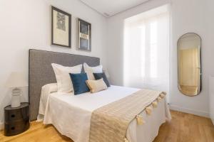 Stylish 2BR in Prime Madrid Location Retiro park