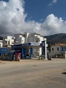 Potam Beachside Apartment 3 Patio