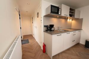 Welcome in - Houseboat - Paviljoenwei 4 - Sneek Boatique Sneek