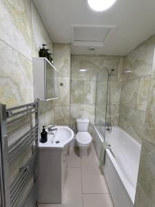 2 Bedroom Apartment Near Emirates Stadium