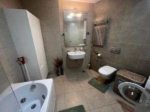 Central sea view new luxury apartment