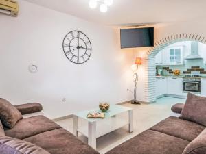 Holiday Home Angelina by Interhome