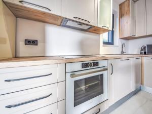 Apartment Azuro by Interhome