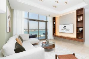 The 8 - Breathtaking Sea Views & Private Beach