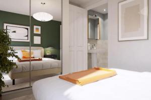 Free Parking - Sleeps 6 - 2 Bedroom - Freshly Renovated