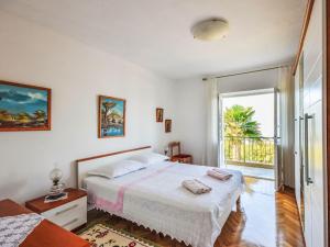 Holiday Home Lui by Interhome