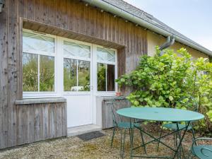 Apartment Gîte Le Bisquin by Interhome