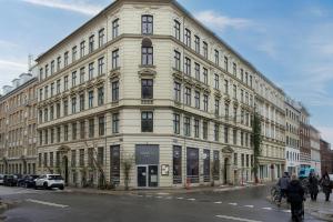 Spacious Family Home With Courtyard On Nørrebro