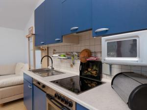 Apartment Valentina by Interhome