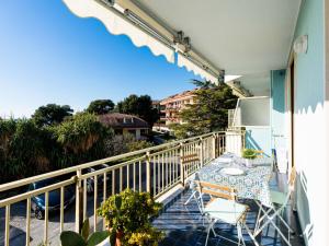 Apartment Bella Vista sul Mare by Interhome